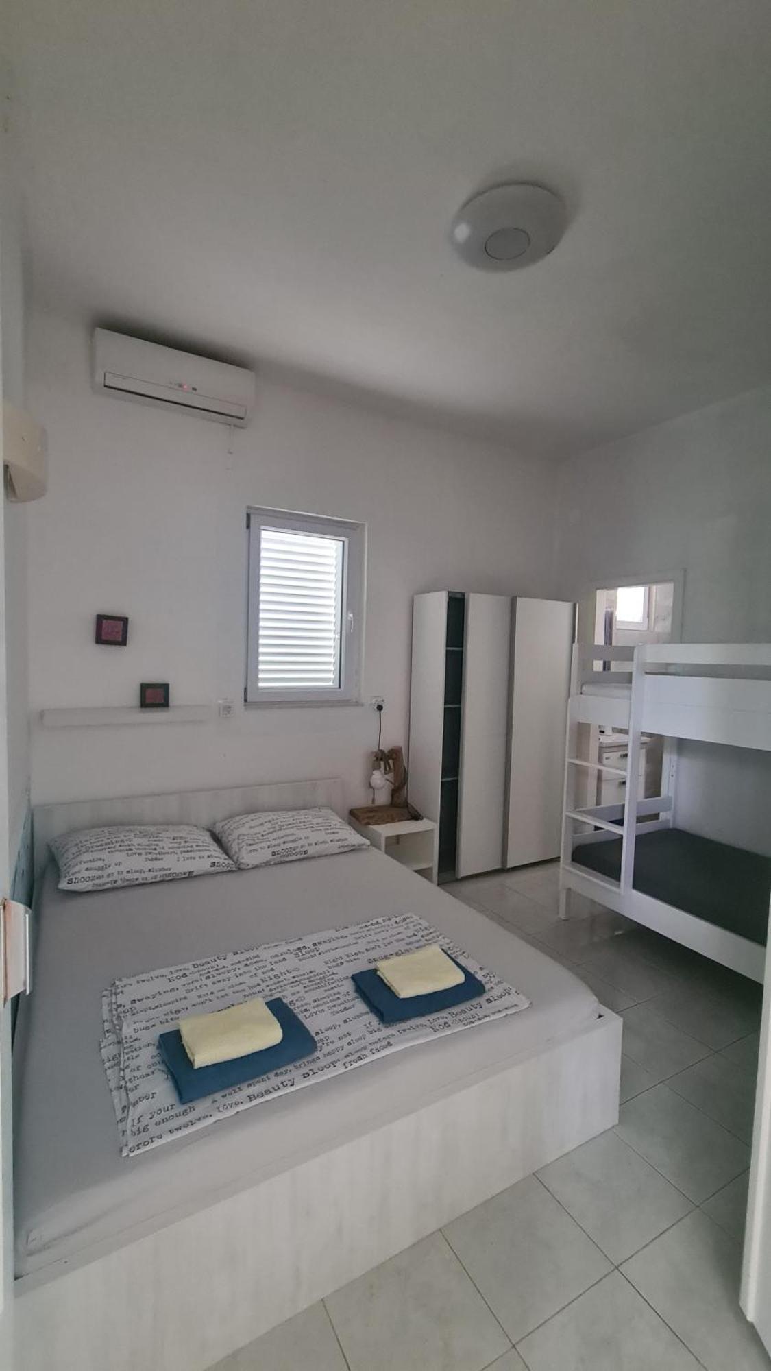 Apartments Luna Žuljana Εξωτερικό φωτογραφία